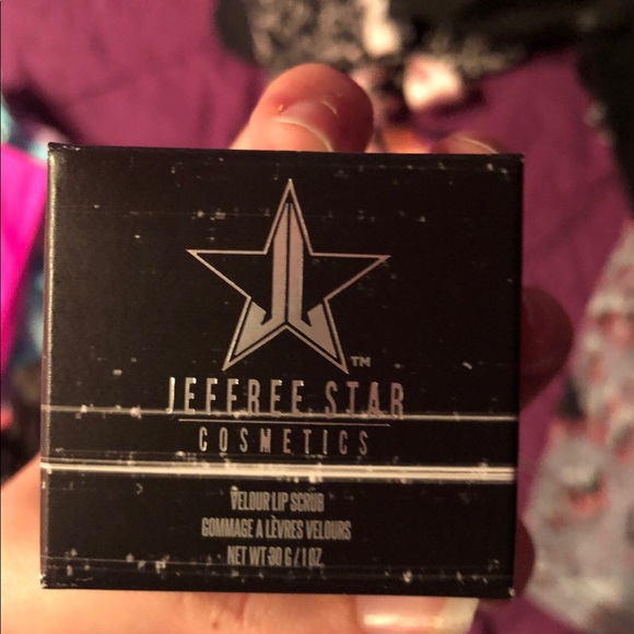 jeffree star diet root beer lip scrub - Picture 4 of 5